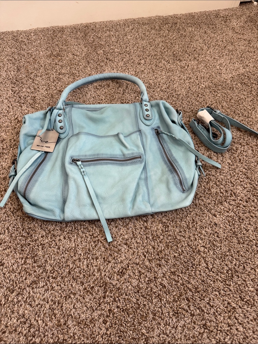 WE THE FREE EMERSON TOTE IN WASHED SAIL